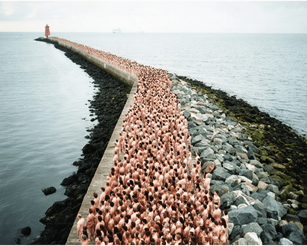 RISING TIDE Spencer Tunick